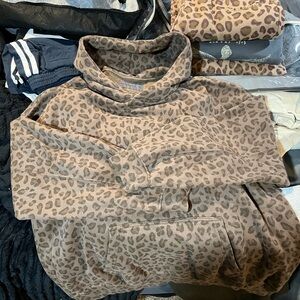Abercrombie leopard sweatshirt